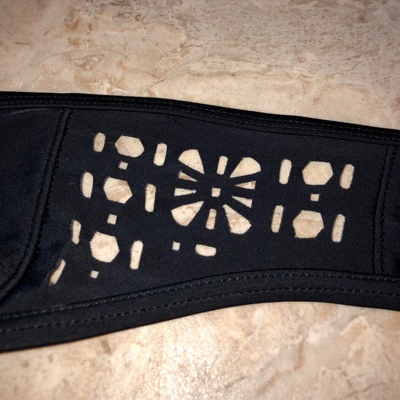 Bikini Bottoms - Picture 2 of 2